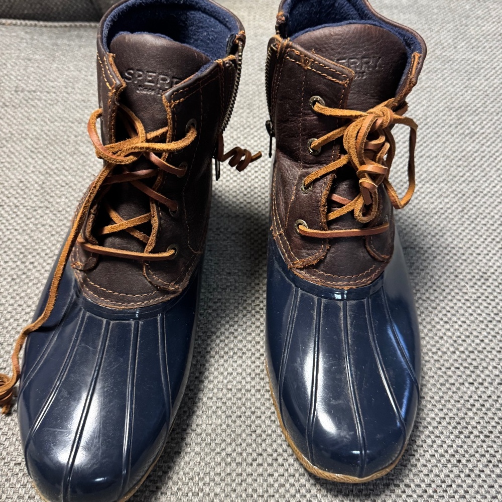 Women’s Sperry Saltwater Duck Boot NWOT